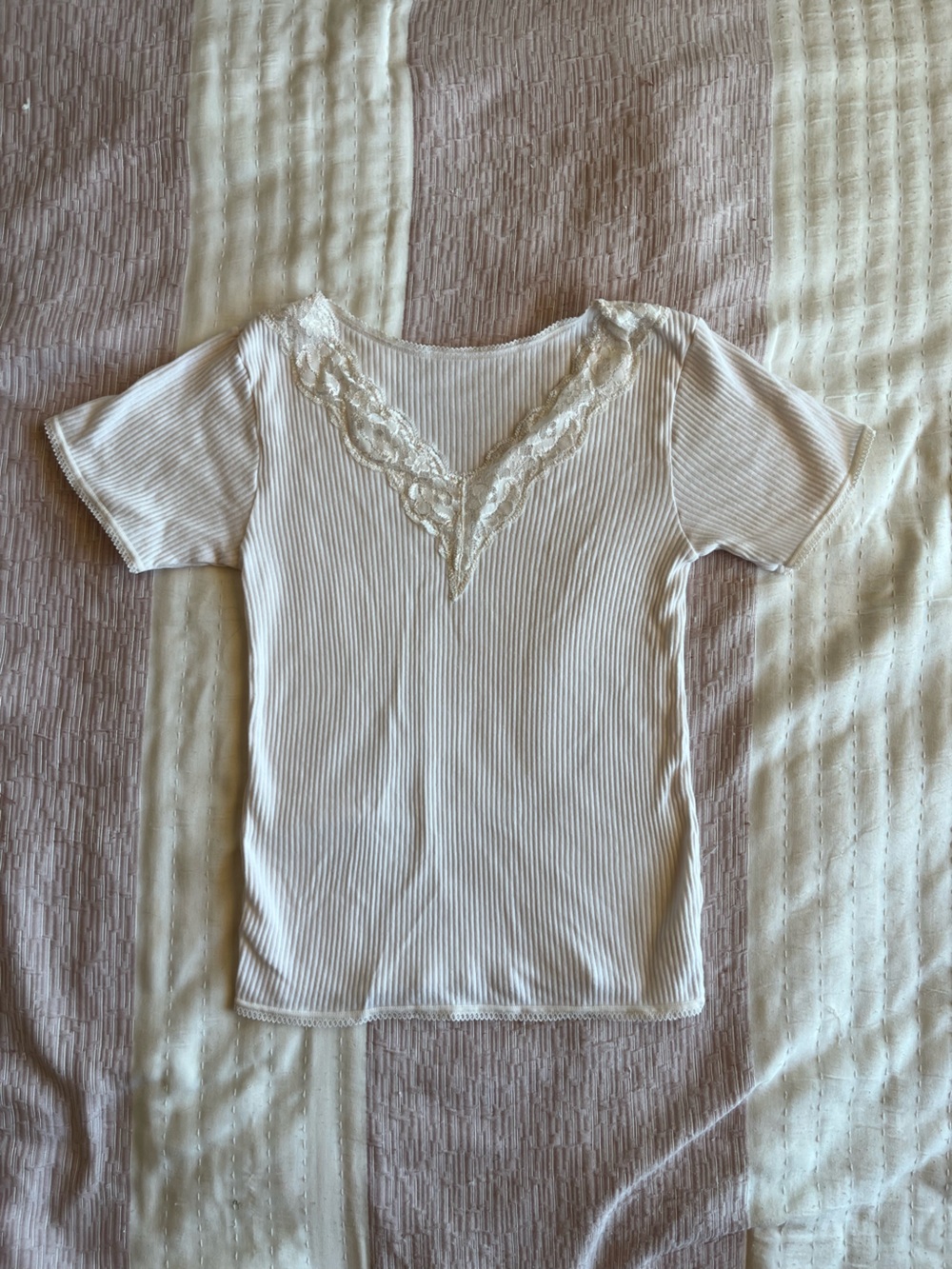 Coquette White Lacey Ribbed Top Size Large